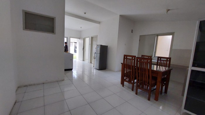 Rumah disewakan di cluster Roseville Deltamas Cikarang